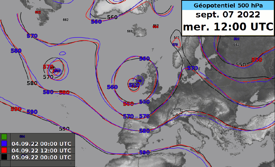 Geopotenziale a 500 hPa, cioè circa 5500 m, previsto da 3 corse successive del modello IFS ad alta risoluzione da mercoledì 7 a venerdì 9 settembre a mezzanotte: in blu, la corsa delle 04.09 00UTC, in rosso, la corsa delle 04.09 12UTC e in nero, l'ultima corsa disponibile delle 05.09 00Z.