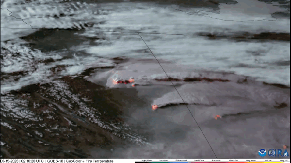 Fig. 2: Animazione delle immagini satellitari degli incendi boschivi del 15 maggio tra British Columbia e Alberta
