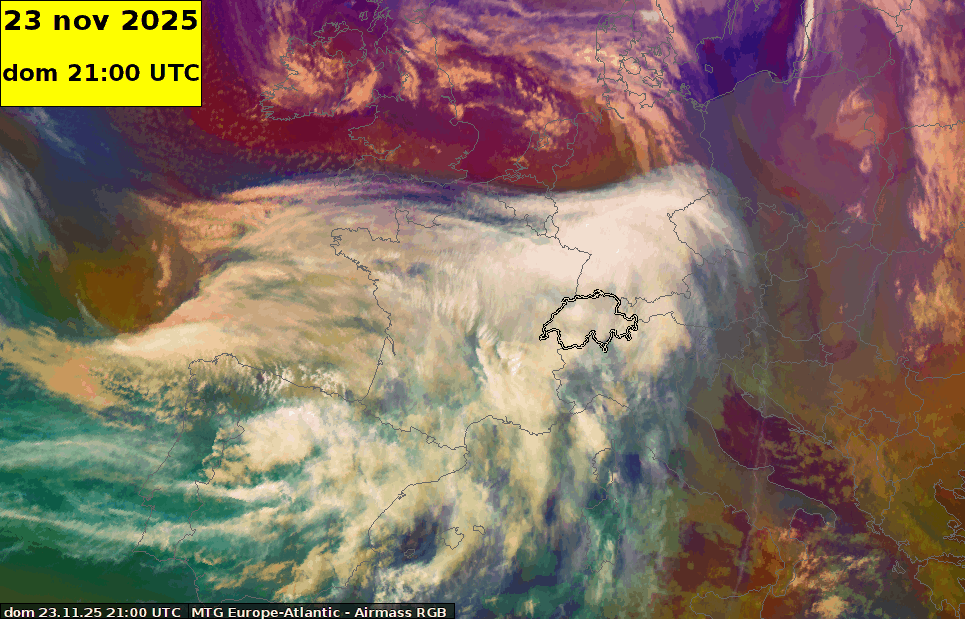 Fig. 1: animazione satellitare MTG Airmass RGB. Si noti la discesa della depressione sulla regione alpina. 