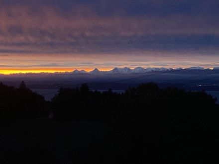 Alba a Montmollin, 1 ottobre 2022. Fonte: segnalazioni app di MeteoSvizzera.