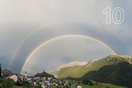 Arcobaleno nei pressi di Ardez il 1° luglio 2020. Immagine: MeteoSvizzera, Urs Graf. 