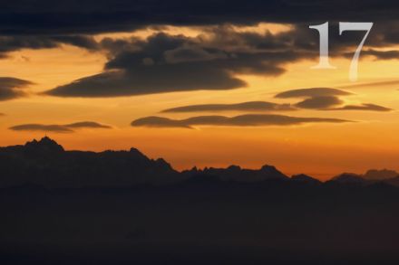 I «pesci del favonio» sopra le Alpi, ripresi il 19 dicembre 2019 dalla torre sull’Hasenberg nei pressi di Dietikon. Immagine: MeteoSvizzera, Daniel Buck.