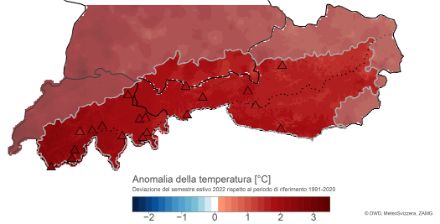 Deviazione rispetto alla norma 1991-2020 della temperatura media del semestre estivo 2022 (mesi da maggio a ottobre) nelle Alpi centrali e orientali in gradi Celsius.