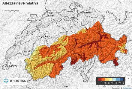 Fig. 5: Altezza della neve relativa sull’arco alpino 