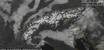 Fig. 4: Sia sull’Altopiano, sia sulla Pianura Padana verso mezzogiorno del 26 marzo 2018 era presente ancora molta nebbia. 