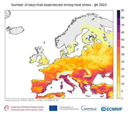 Fig. 1: Numero di giorni in cui si è verificato un "forte stress da calore" (UTCI tra 32 e 38°C) nei mesi di giugno, luglio e agosto 2022. Fonte: C3S/ECMWF.