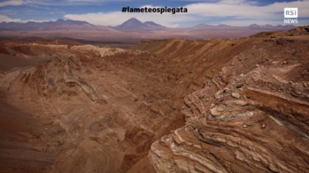 Fig.3: la Valle della Luna nel deserto di Atacama, dove di precipitazioni ne arrivano davvero pochissime. Fonte: RSINews - keystone.