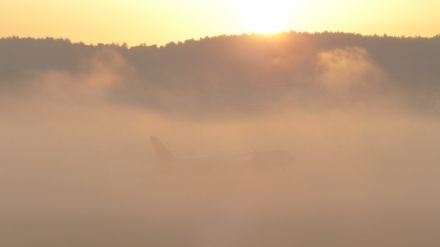 Fig. 4: Atterraggio nella nebbia all'aeroporto di Zurigo. 