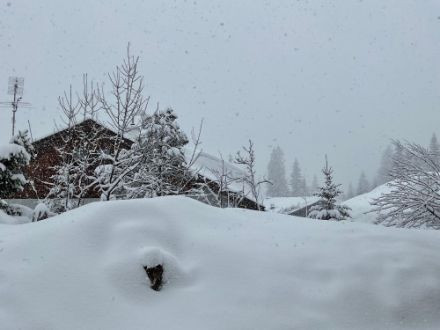 Fig. 4: Nevicata ad Arosa (Canton Grigioni) sabato 23 marzo 2024. 