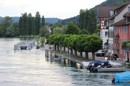 Il Reno a Stein am Rhein, all'uscita dell'Untersee.