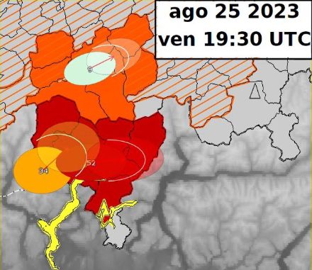 Fig. 5. Flash-orage emessi per il Ticino centro-settentrionale la sera del famoso 25 agosto 2023. Per le regioni evidenziate con il colore rosso il livello di allerta per temporali particolarmente violenti è di livello 4, per l'Alto Ticino e regioni adiacenti, evidenziate con il colore arancione, il livello di allerta è 3.