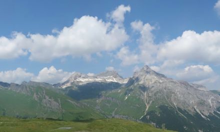Fig. 3: Tempo estivo sul Passo dello Spluga il 18 luglio 2024.  Fonte: Webcam meteorologica MeteoSvizzera