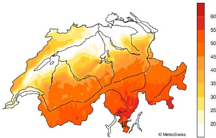 Durata relativa del soleggiamento in % nel mese di dicembre (periodo di riferimento 1991-2020). Nell'Altopiano centrale, più la regione si trova a bassa quota, più ci si aspetta la nebbia. Tuttavia, Basilea, che si trova ad una quota molto bassa, è relativamente soleggiata.