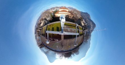 Vista a 360 gradi sopra la stazione di misura di Lugano, lunedì 04.11.2024, quando l’anemometro Lambrecht è stato sostituito, a complemento della manutenzione generale