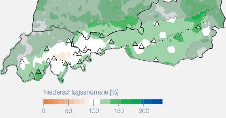 Anomalia delle precipitazioni per il semestre estivo 2024 rispetto al periodo di riferimento 1991-2020. Il periodo da maggio a ottobre 2024 ha portato più precipitazioni rispetto alla norma, mentre solo nelle Alpi della Svizzera centrale le precipitazioni sono rimaste leggermente al di sotto della media pluriennale. 