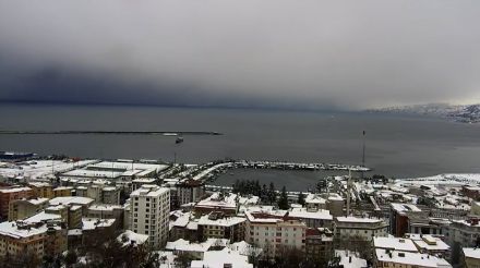 Nevicata in arrivo a Rize, nel nord-est della Turchia.
