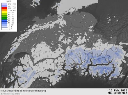 Quantitativi di neve fresca misurati fra il 9 e il 10 febbraio (24 ore). Visualizzate sono le misure (in cm) di alcune stazioni e l'interpolazione fornito dall'algoritmo INCA.