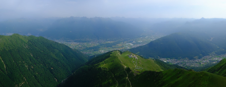 Fig.5. Panorama dalla webcam del Monte Tamaro. Confronto tra la mattina dell'11 giugno 2025 e la mattinata odierna.