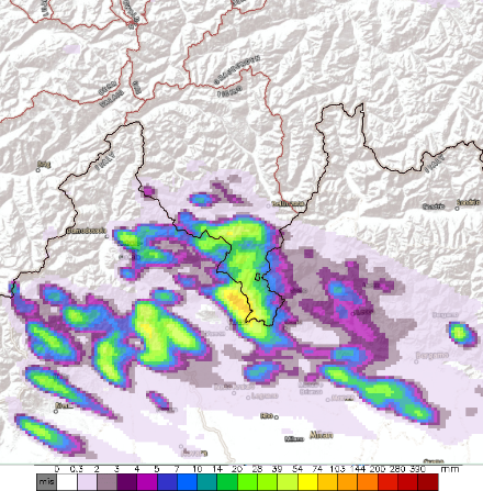 Accumuli di pioggia nella notte fra il 22 e il 23 agosto 2025; stima basata sui dati provenienti dalla rete dei radar meteorologici e dalle stazioni di misura al suolo (algoritmo CombiPrecip). 