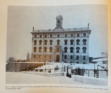 Vecchia fotografia dell’Istituto di Fisica dell’Università tecnica di Zurigo. 