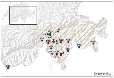 Carta della Svizzera in cui le regioni interessate dall’evento sono indicate con un tratteggio e le stazioni utilizzate per l’analisi dell’evento con punti.