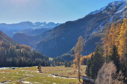 Vista verso l’alta Val Poschiavo, 25 novembre 2022. Foto: L. Panziera.