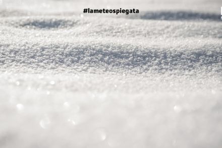 Il bianco candore della neve polverosa appena caduta