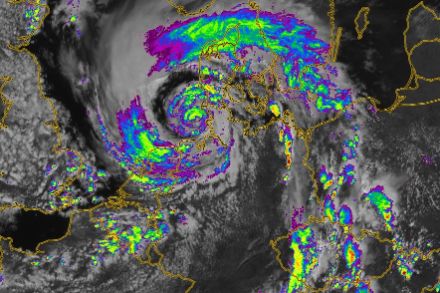 Immagine satellitare della tempesta Poly sul Mare del Nord (fonte: Meteosat/MeteoSvizzera)