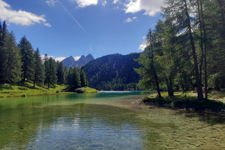 Lai di Palpuogna, presso il Passo dell'Albula, questa mattina. In un programma televisivo del 2007 di SF1, il lago è stato votato come il luogo più bello della Svizzera. Foto: R. Bleiker