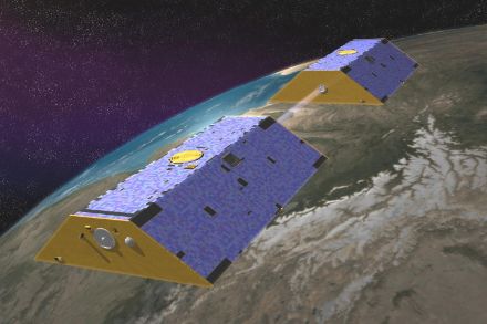 Immagine della missione satellitare GRACE - Gravity Recovery and Climate Experiment. (Fonte: NASA)