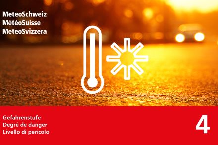 Termometro su sfondo giallo-arancione