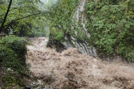 Fiume Breggia in piena